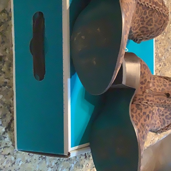 Lane Boots Everyday Emma Bootie Cats Meow Brown - Picture 4 of 4